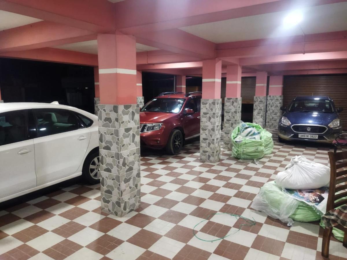 Hotel Nambrog Bomdila Bagian luar foto